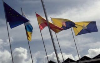 Banderas y mastiles de gran tamaño Eventtos Canarias